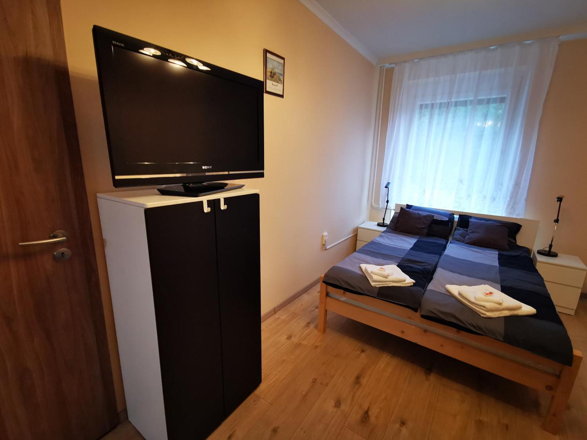 Central Park Apartman Szekszard Ngoại thất bức ảnh