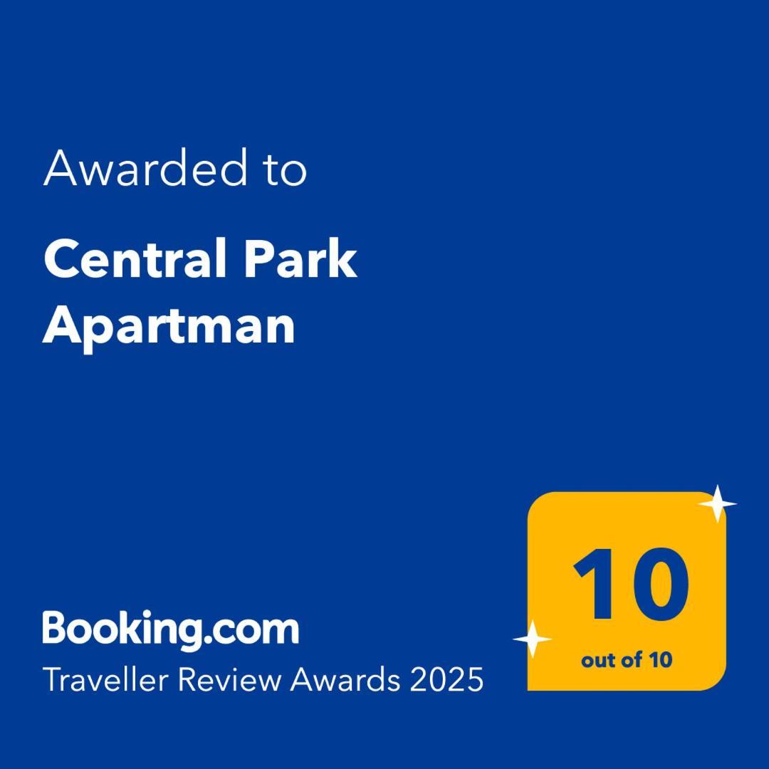Central Park Apartman Szekszard Ngoại thất bức ảnh